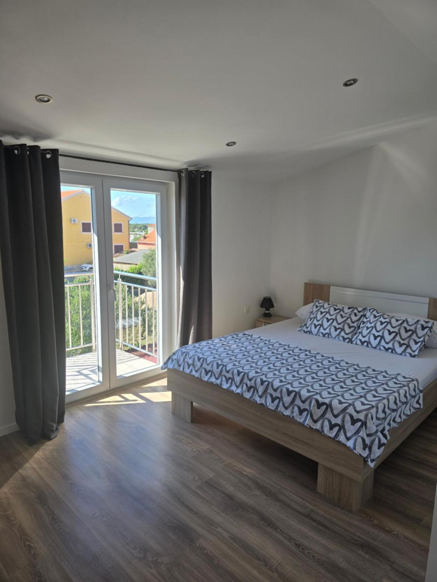 Apartment Fabijana Биоград-на-Мору Экстерьер фото